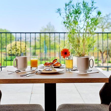 Logis Hotel Restaurant Aloe Les Herbiers Exterior photo
