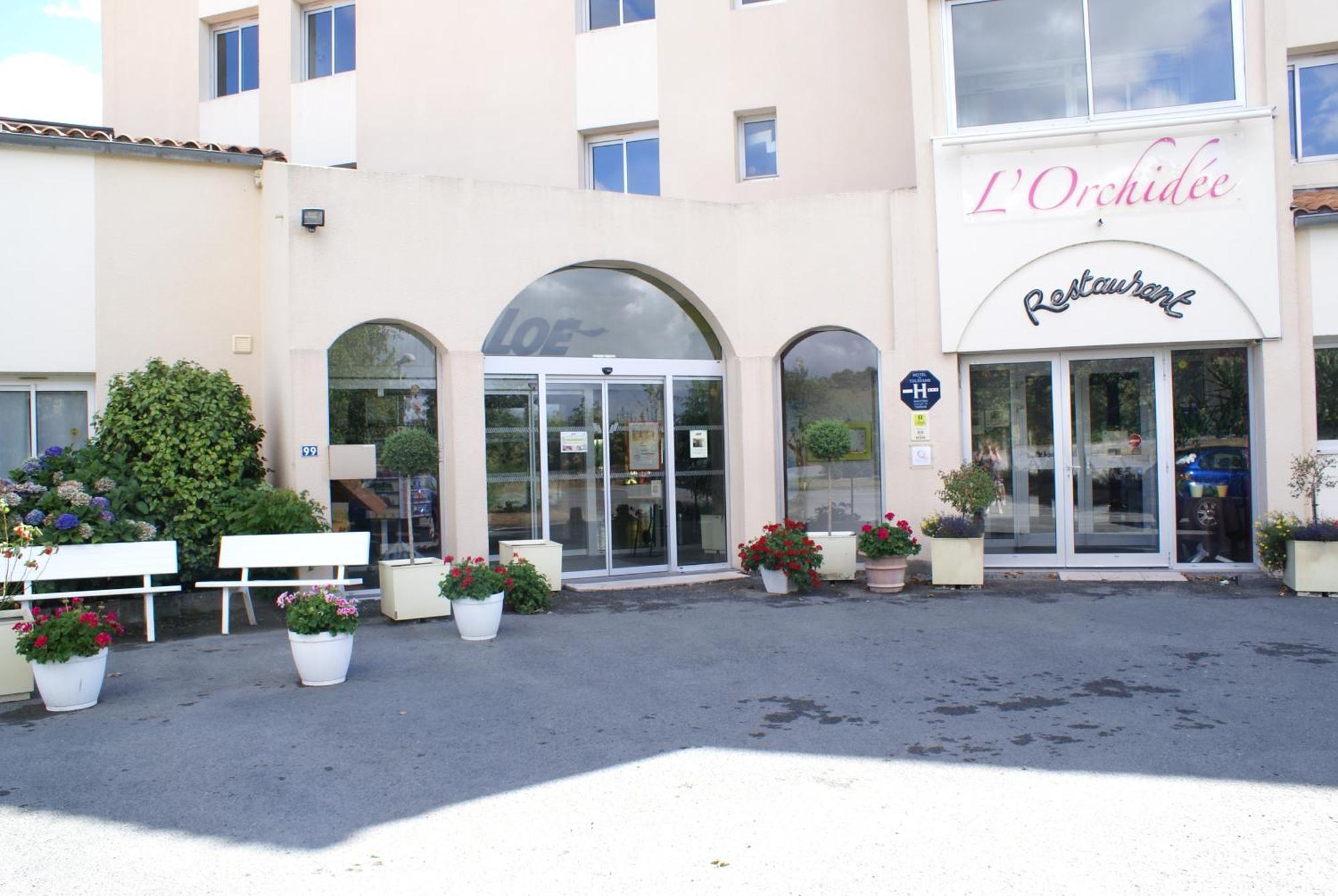 Logis Hotel Restaurant Aloe Les Herbiers Exterior photo