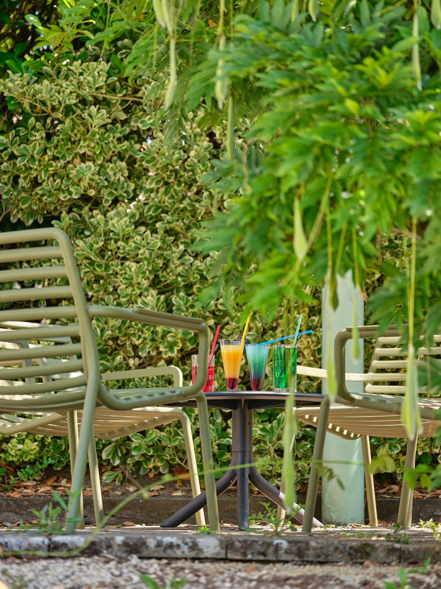 Logis Hotel Restaurant Aloe Les Herbiers Exterior photo