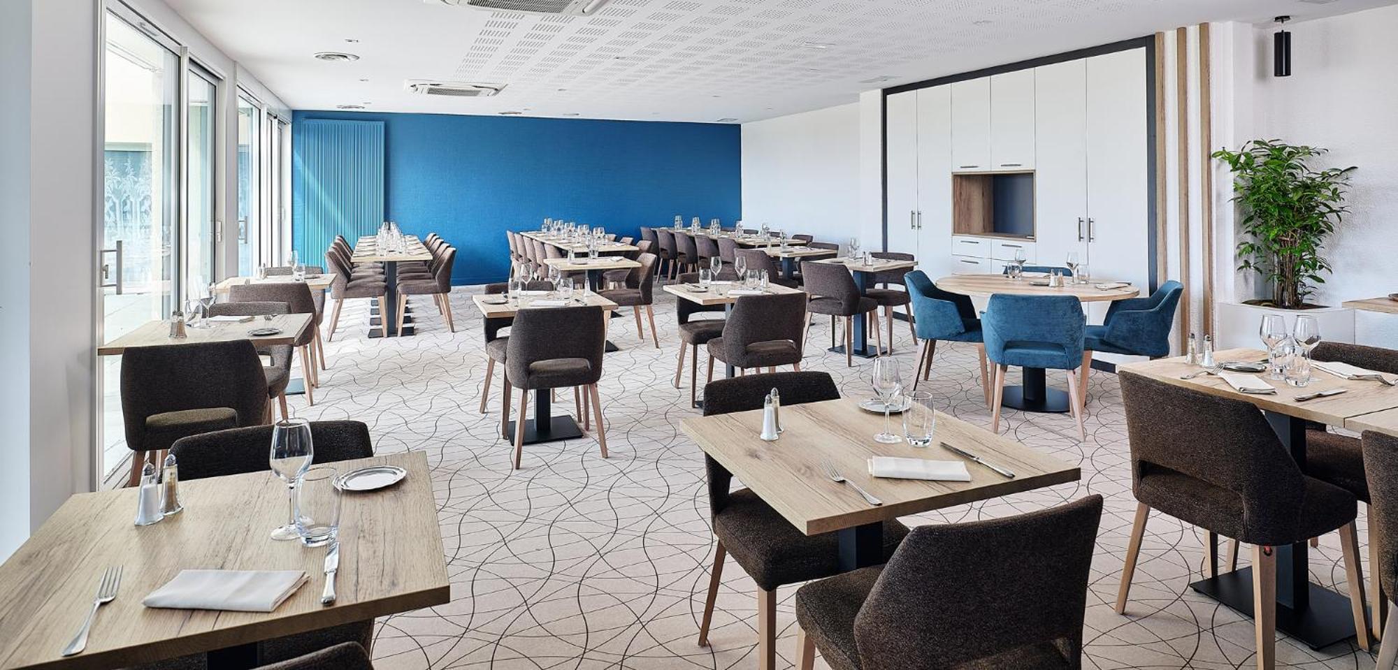 Logis Hotel Restaurant Aloe Les Herbiers Exterior photo